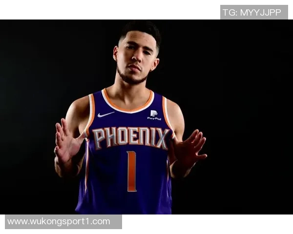 布克坚定表示在菲尼克斯继续追求梦想期待为城市带来更多改变与成就