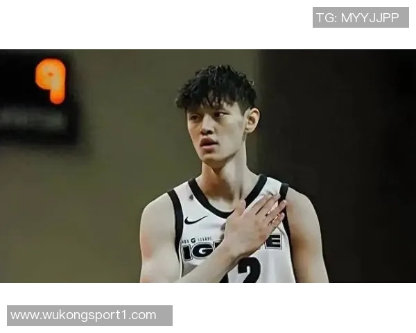 曾凡博加盟长岛篮网双向名额仍待填补 曾凡博加盟长岛篮网双向名额仍待填补