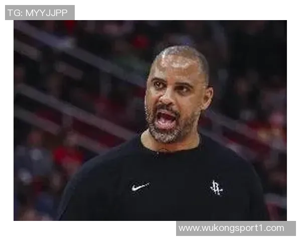 乌度卡谈下半场表现强调失误源于对持球人的夹击策略