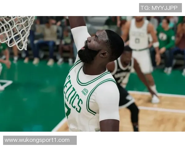 杰伦布朗首节表现抢眼6投3中斩获9分3篮板3助攻1抢断