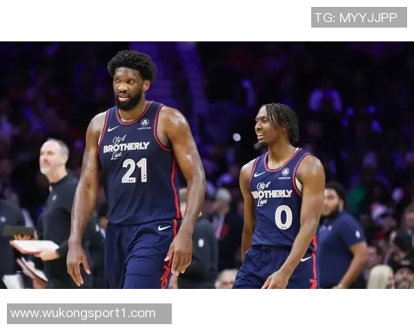 火力全开马克西首节狂砍17分2助助力球队取得领先