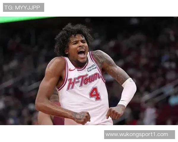 杰伦格林因不当行为被罚款奥特直言此事反映了球队的团结与友谊