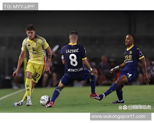 埃文弗格森以722选票当选罗马队对科莫最佳球员 埃文弗格森以722选票当选罗马队对科莫最佳球员