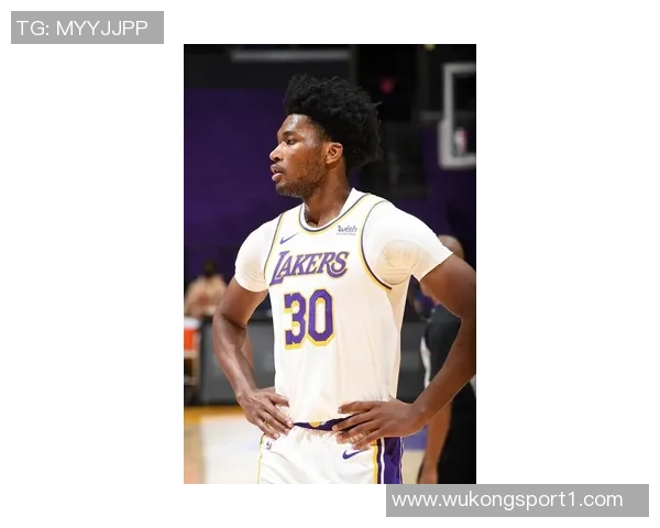 湖人新签赫伯特琼斯三年6758万多队认为其价值可达两个首轮选秀权 湖人新签赫伯特琼斯三年6758万多队认为其价值可达两个首轮选秀权