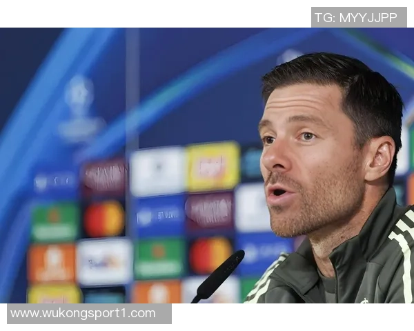 皇马决定继续信任阿隆索球员们全力支持教练不下课 皇马决定继续信任阿隆索球员们全力支持教练不下课