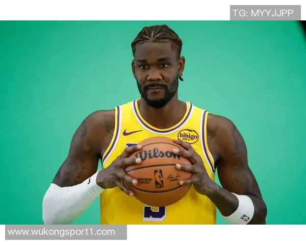 湖人本季失利均为两位数分差上季引入卢卡后13场比赛输掉8场同样分差惨重